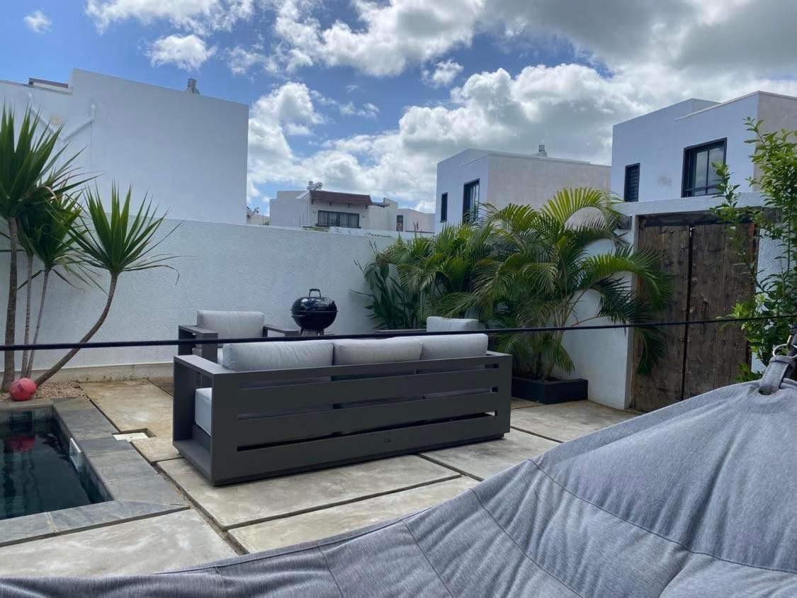 Magnifique Villa Avec Piscine Grand Baie Exterior foto